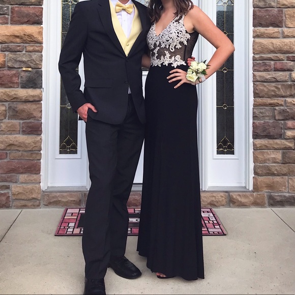 Prom Dress - Picture 4 of 7